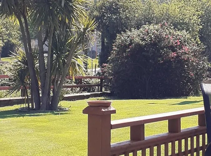 Avonlodge * 邓莫尔东