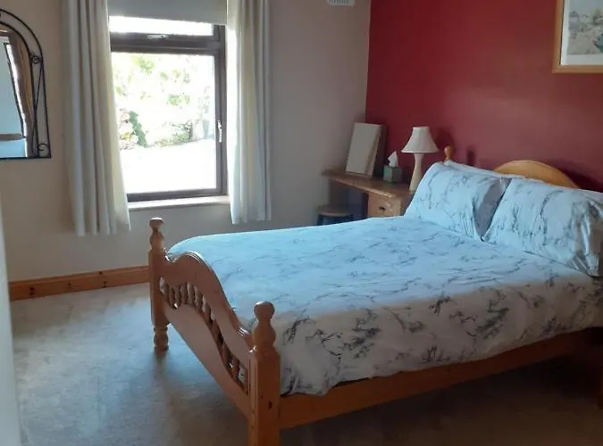 Отель Avonlodge *